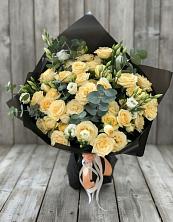 Букет цветов из:  Розы и Лизиантусы в Ельце
