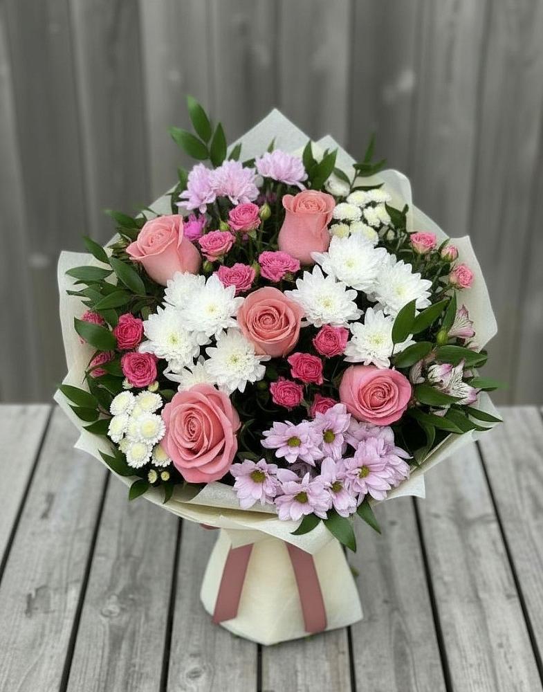 Букет цветов из: Альстромерии, Гвоздики, Розы и Хризантемы в Ельце