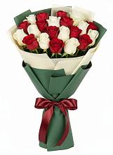 Букет Микс из красных и белых роз #REPLACE_PRED# Ельце