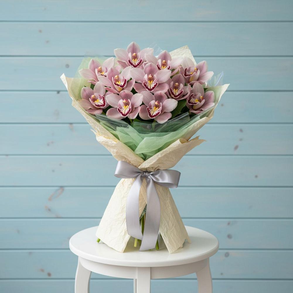 Букет цветов из: Орхидеи и Розы в Ельце