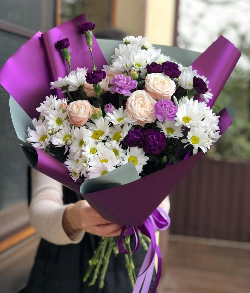 Букет цветов из: Хризантемы, Гвоздики и Розы в Ельце