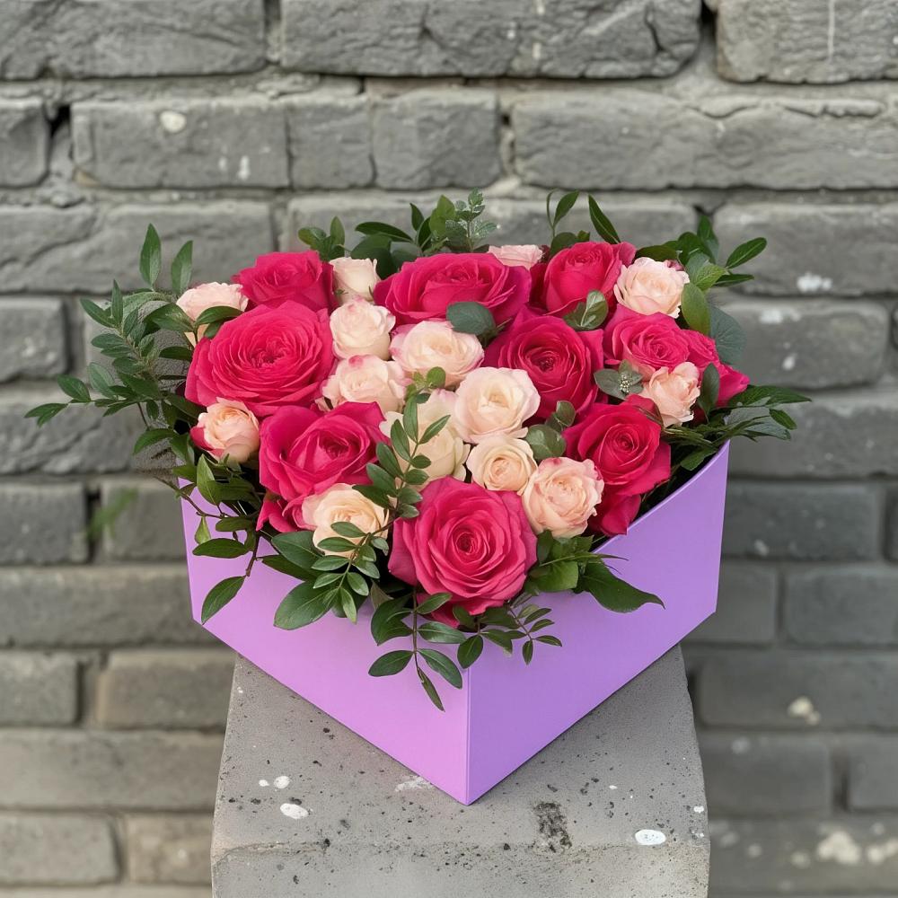 Цветочная композиция из Розы в коробке в Ельце