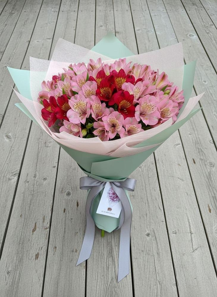 Букет цветов из: Альстромерии в Ельце