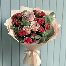 Букет цветов из:  Гвоздики и Розы #REPLACE_PRED# Ельце