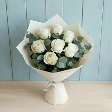 Букет Белые розы в Эвкалипте в Ельце